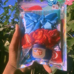 Blue and Red lipgloss bundle